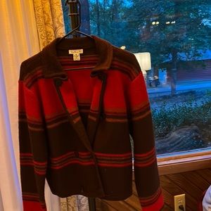 Women’s medium wool jacket